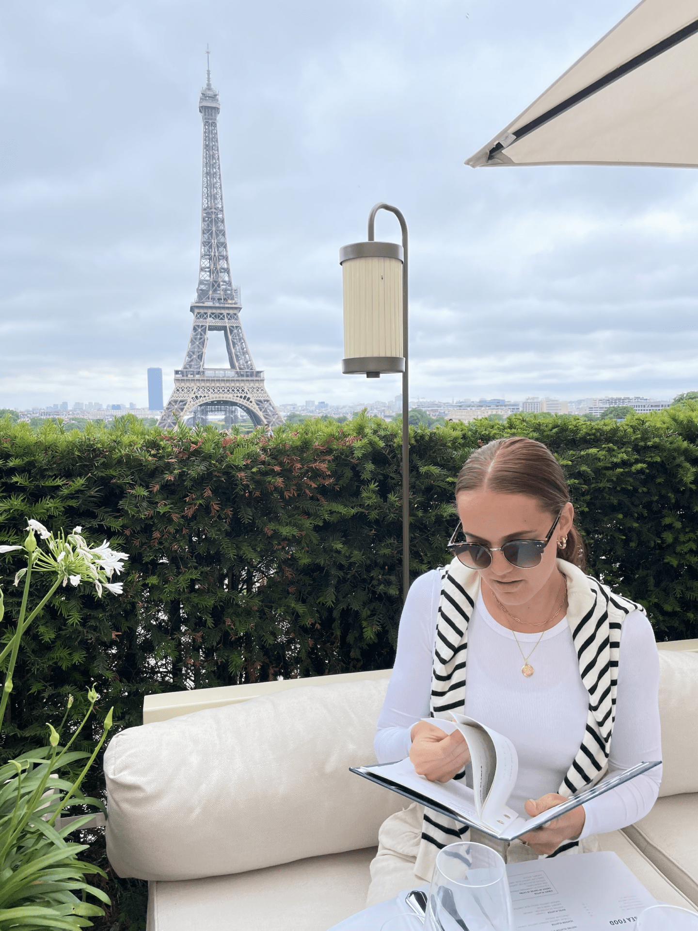 French Girl Capsule Wardrobe: Summer Vacation Packing Guide